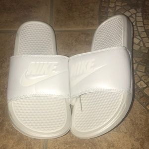 Nikes womens size 9 slides sandals white